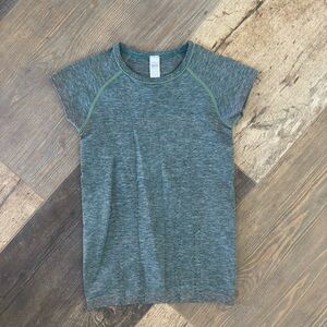 Ivivva Gray Striped Short Sleeve Tee
